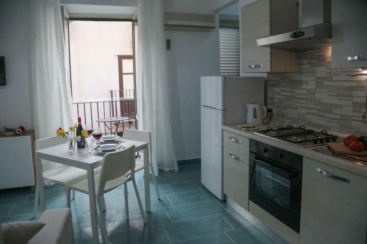 شقة Orchidea Holiday تْشيفالو المظهر الخارجي الصورة